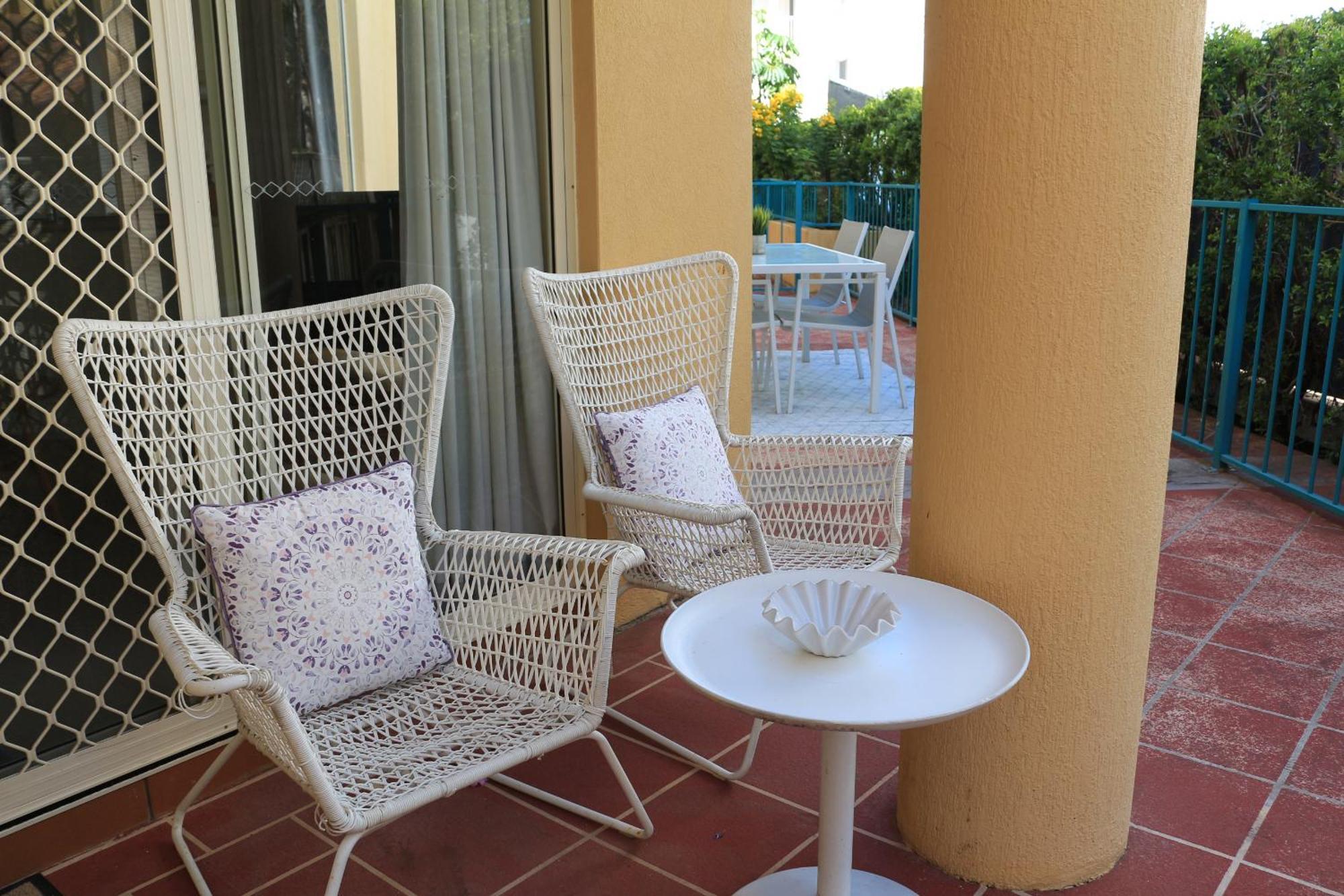 Chevron Island Apartment - Cozy And Convenient Gold Coast Exterior photo